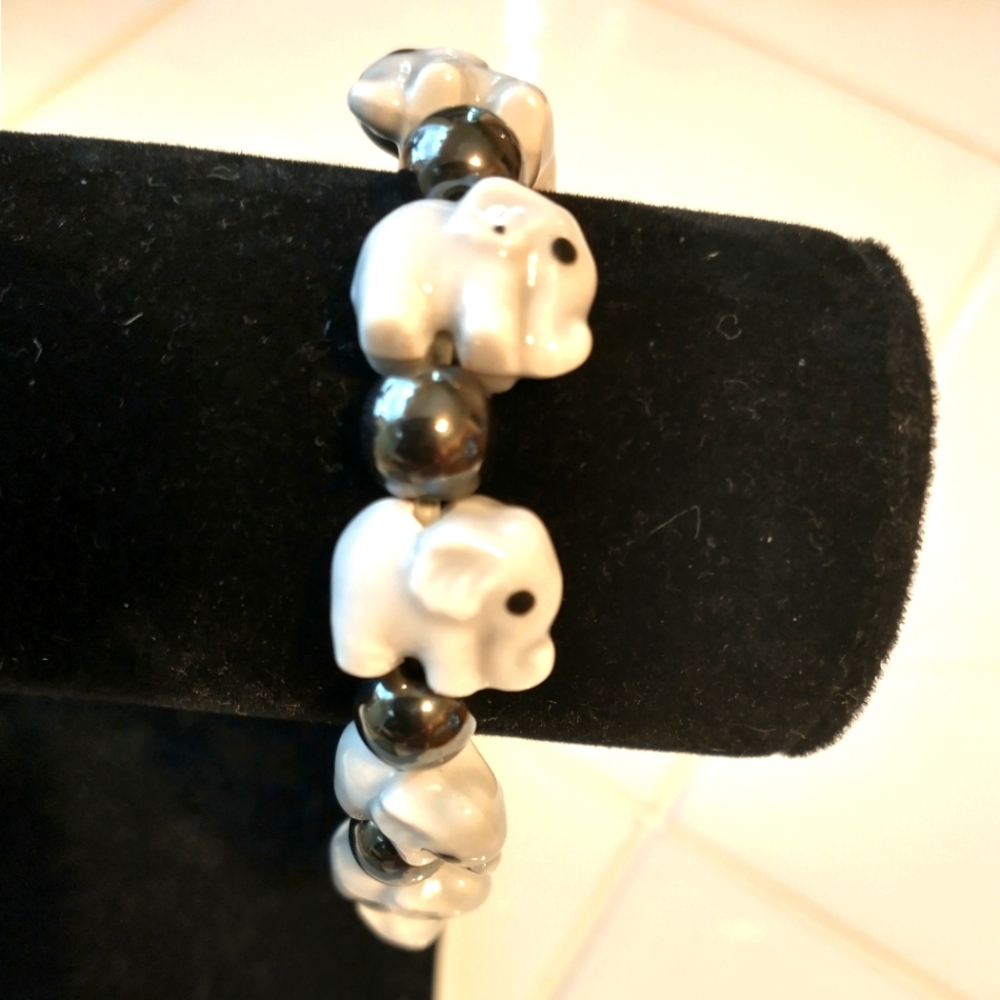 Handcrafted Elephant Natural Stone Stretch  Bracelet - Gray and Ivory Color